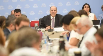 Ley Ómnibus: el Gobierno pasó para más adelante reunión con gobernadores 