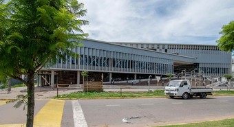 Abre el súper exprés de Micropack y el Paseo del Puente sale a la cancha