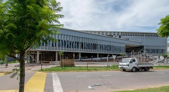 Abre el súper exprés de Micropack y el Paseo del Puente sale a la cancha