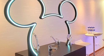 Firmó contrato con Disney y abrió el grifo de un negocio nacional 