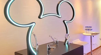 Firmó contrato con Disney y abrió el grifo de un negocio nacional 