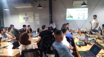 Oportunidad gratuita para capacitarse y conseguir empleo en tecnología