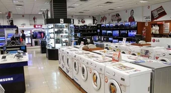 Cadena de electro sigue acumulando deudas y está cada vez más cerca de la quiebra