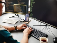 Startup latinoamericana sale a cazar desarrolladores y paga en dólares