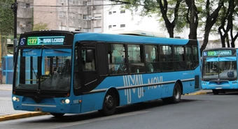 Los intendentes amenazan con demandar al Gobierno y viajan a negociar 