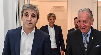 El reclamo por impuestos que le llevaron industriales a Caputo