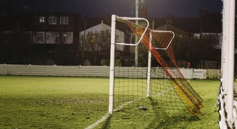 La batalla para poder alentar como sea a nuestro equipo de fútbol 