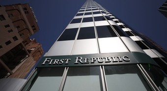 Pese al rescate, se derrumban las acciones del banco First Republic