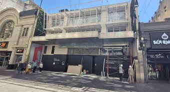 Una sola marca se quedó con el edificio del Palace Garden