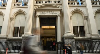 En el primer día de las nuevas medidas, el BCRA sumó u$s60 M 