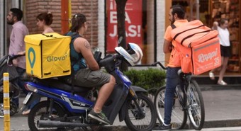 Cuatro de cada diez personas trabaja en la informalidad, según el Indec