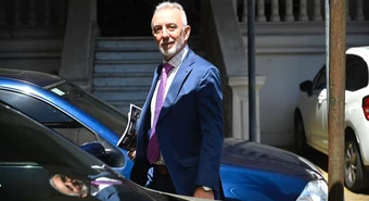 Bailaque se defendió por escrito y el Gobierno define si acepta la renuncia