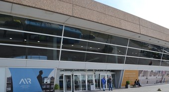 ¿Un vuelo que conecte Rosario con Medellín? El inusual plan de una low cost