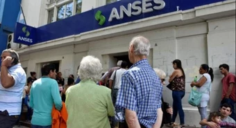Jubilados: quiénes cobrarán el bono extra de $22.000 y cuándo se paga