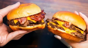 Lluvia de hamburguesas: las aperturas que se vienen en el negocio de moda