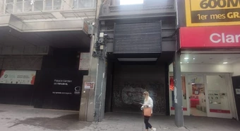 Otra tienda que baja la persiana en el corazón de la peatonal