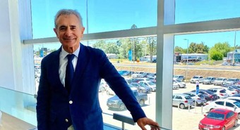 El rosarino que vuelve al ruedo con autos chinos y tiendas deportivas