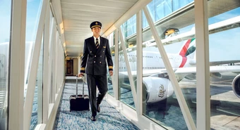 Aerolínea internacional de lujo abre búsqueda laboral para argentinos