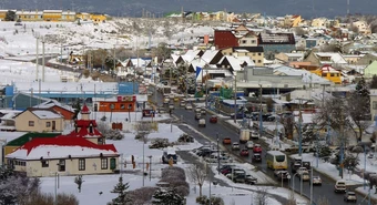 ciudad con nieve 