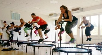 El ejercicio de 10 minutos que es más efectivo que correr