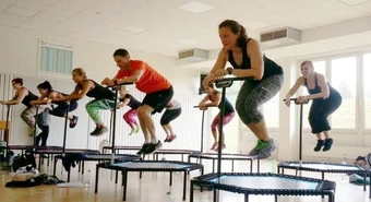 El ejercicio de 10 minutos que es más efectivo que correr