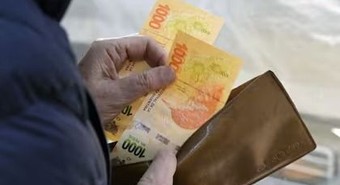 La inflación le ganó a los salarios registrados en abril