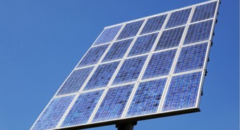 Suba de la luz: la energía solar tienta a empresas pymes