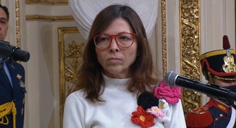Imputan a Batakis por contratar a su exmarido y a “Pitty la Numeróloga”