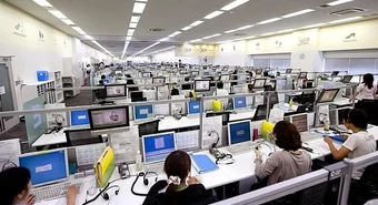 Cuánto cobran en agosto los empleados de call center tras nuevo aumento