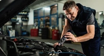 Los autos que los mecánicos no recomiendan comprar: ¿cuáles son?