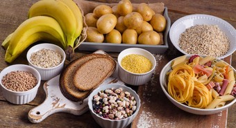 Los alimentos considerados altos en carbohidratos que en realidad no lo son
