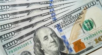 Sin cepo, ¿a cuánto se venden el dólar oficial, el blue y el MEP? 