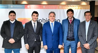 Pullaro y gobernadores formaron un frente electoral para competir en octubre