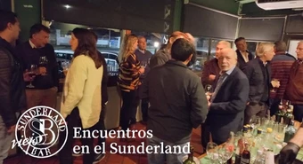 Otra noche de tragos, tapas y mucho networking en el Sunderland