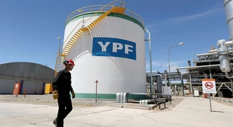 YPF está por cerrar un acuerdo para vender el 30% del gas de Vaca Muerta