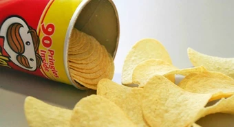 Los dueños de M&M se quedaron con Papas Pringles, ¿cuánto pagaron?
