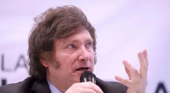 Milei dio una pista sobre el fin del cepo al dólar: ¿para cuándo lo planea? 