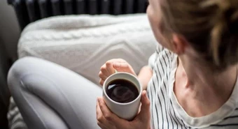 Tres especias para el café que son buenas para el intestino