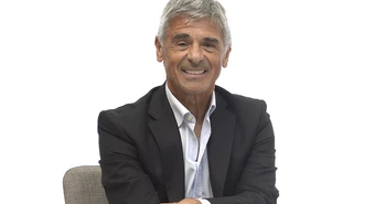 De publicista a clínico de marcas: el nuevo proyecto de Luis Nazer