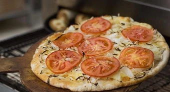 Pizzería con más de 100 sucursales en el país desembarca en Rosario