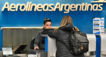 Paro de Aerolíneas: el Gobierno amenazó con despedir más pilotos 