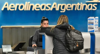 Paro de Aerolíneas: el Gobierno amenazó con despedir más pilotos 