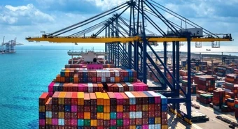 La balanza comercial tuvo superávit, pero crecieron más las importaciones