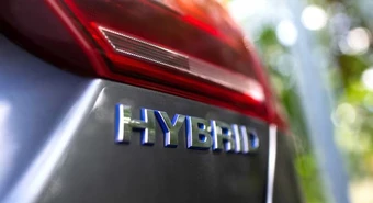 Autos sustentables: se vendieron casi 800 unidades por mes en el país