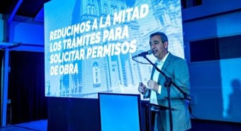 Javkin anunció un plan para eliminar tasas, agilizar trámites y habilitaciones