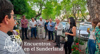 Noche de tragos, tapas y mucha info de negocios en el Sunderland