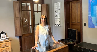 La arquitecta que se llevó todos los premios con sus joyas de lujo