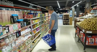 Llueven listas de precios con aumentos dispares en supermercados y kioscos