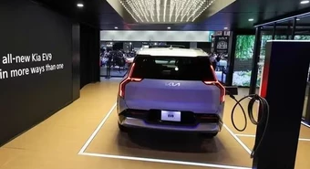 El auto eléctrico de Kia que permite alimentar hogares y redes eléctricas