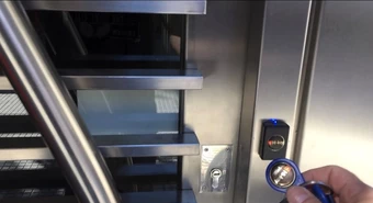 Cómo fue el primer hackeo de llaves electrónicas en un edificio de Rosario 